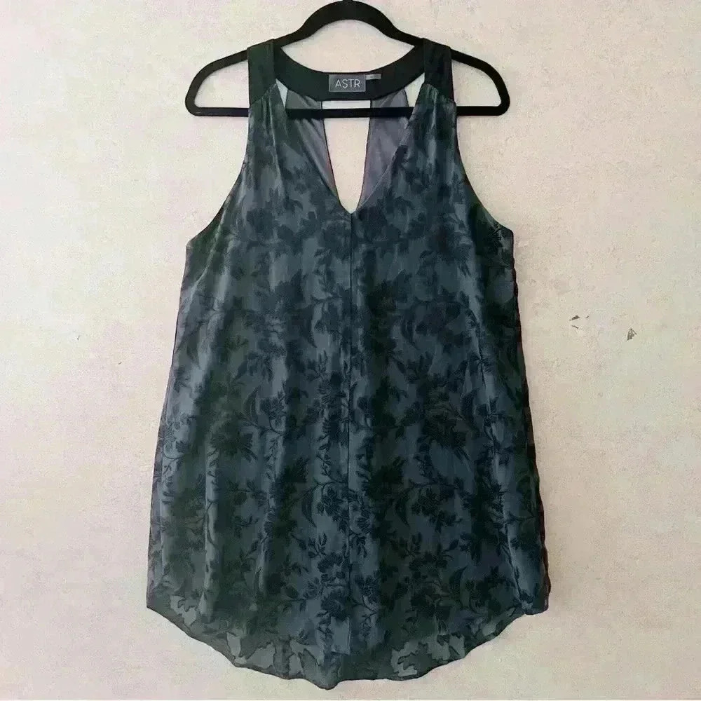 ANTHROPOLOGIE ASTR WOMENS GREY BLACK DESIGN LINED‎ CLASSY BOHO M TANK TOP